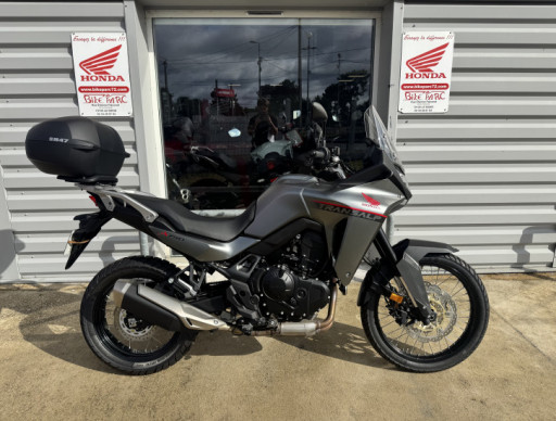 HONDA TRASNALP 750