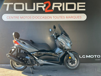 YAMAHA X-MAX 125 TECH MAX + DOSSERET