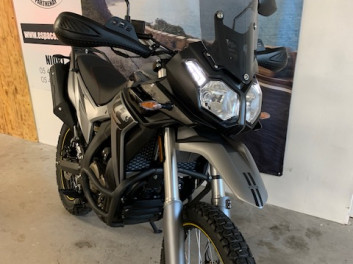 VOGE 300 RALLY