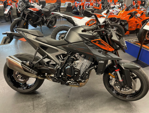 KTM 990 DUKE