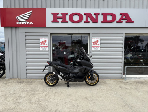 HONDA FORZA 750