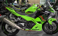KAWASAKI NINJA 400