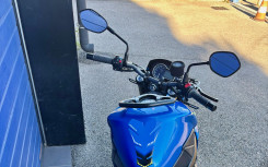 SUZUKI GSR 750  FREIN BREMBO SEULEMENT 5227 KMS