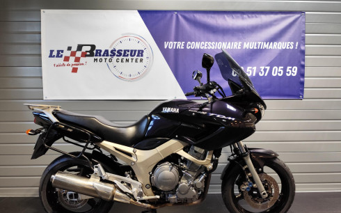 YAMAHA TDM 900