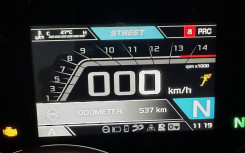 APRILIA RSV4 1100 RR SACHSENRING BLACK 500kms!