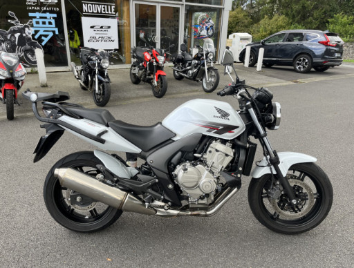 CBF600N
