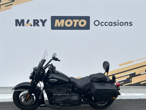 HARLEY-DAVIDSON SOFTAIL HERITAGE 1868 CLASSIC