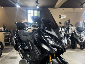 YAMAHA XP T-MAX 560 TECH MAX
