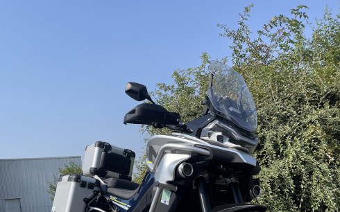 CF MOTO 800 MT