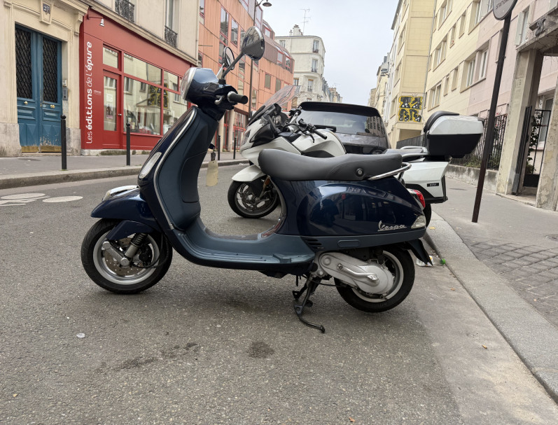 VESPA LX 50 FL CC 2T BLEU BRILLANT BON ETAT CRIT