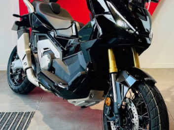 HONDA X-ADV 750 2025