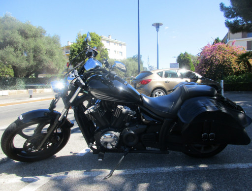 YAMAHA XVS 1300 MIDNIGHT STAR