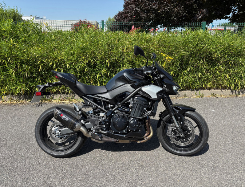 KAWASAKI Z 900 PERFORMANCE