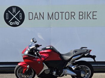 HONDA VFR 1200