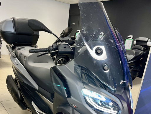 PIAGGIO MP3 530 HPE EXCLUSIVE