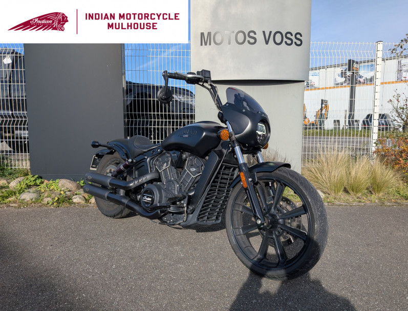 INDIAN SCOUT ROGUE 1200 1ERE MAIN
