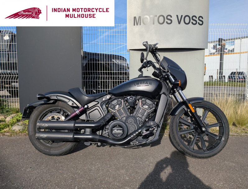 INDIAN SCOUT ROGUE 1200 1ERE MAIN