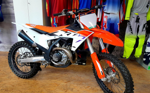 KTM 450 SX-F 2023 - (126 €/mois*)