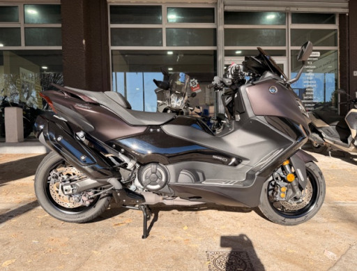 YAMAHA T-MAX 560 TECH MAX