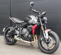 TRIUMPH TRIDENT 660 A2