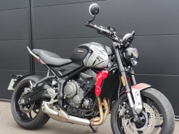TRIUMPH TRIDENT 660 A2