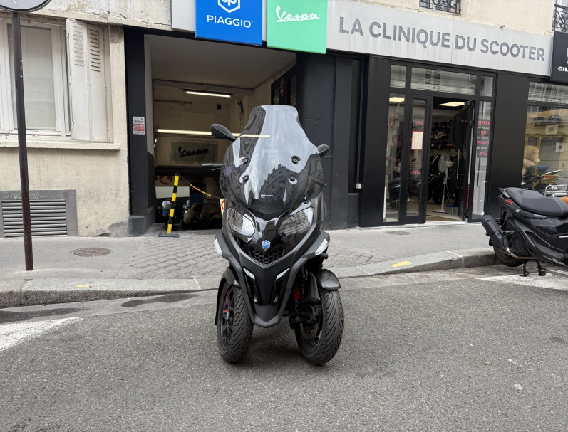 PIAGGIO MP3 400 RST SPORT ABS GARANTIE 24 MOIS NOIR MAT BON ETAT CRIT
