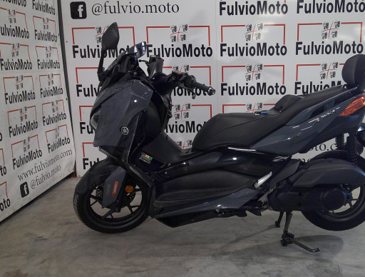 YAMAHA X-MAX 125 SPORT Accidenté RSV N°22598