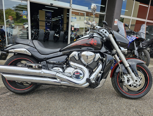 SUZUKI VZR 1800 INTRUDER