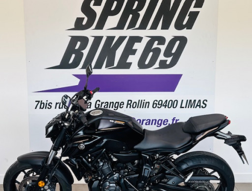 YAMAHA MT-07 (47.5CV)