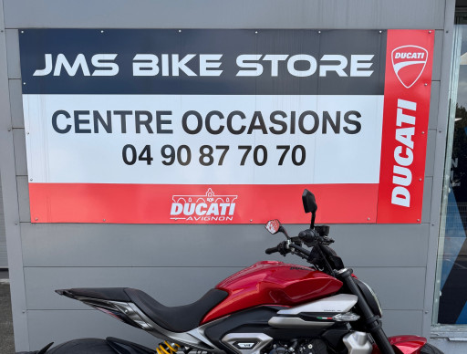 DUCATI X DIAVEL V4 2025