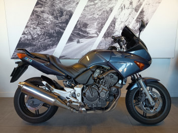 HONDA CBF 600 S - 03/2004 - 38680 KMS