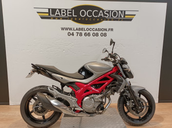 SUZUKI SFV 650 GLADIUS