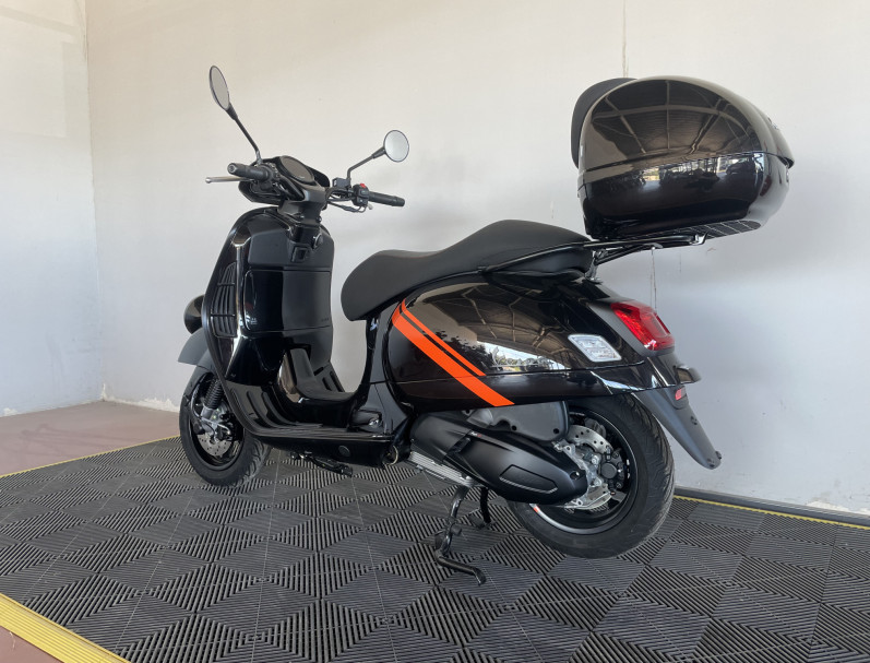 PIAGGIO VESPA GTV 300