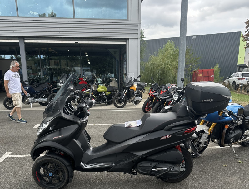 PIAGGIO MP3 500 HPE SPORT ADVANCED ABS ASR