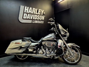 HARLEY-DAVIDSON TOURING STREET GLIDE 1800 CVO