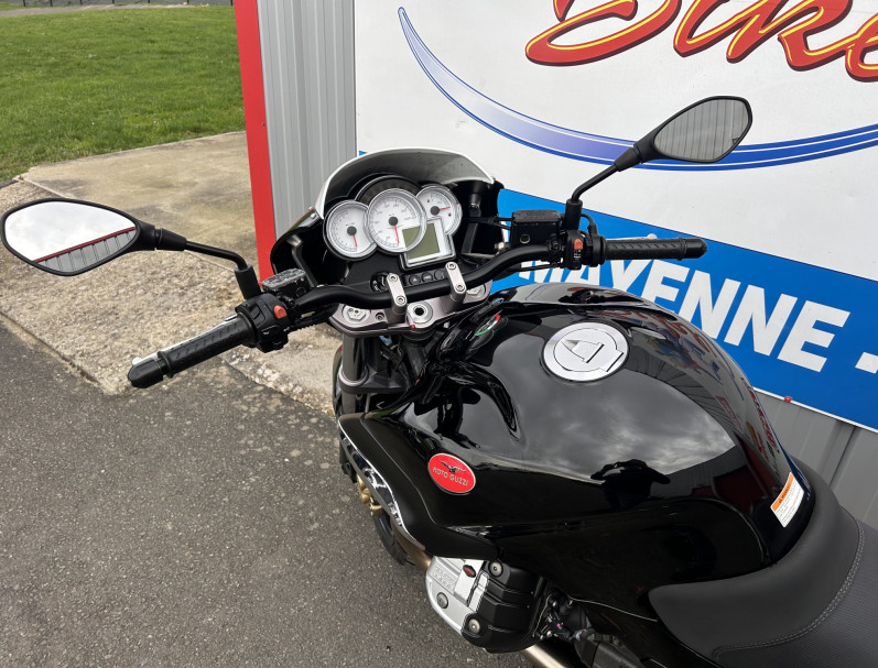 MOTO GUZZI 1200 SPORT 