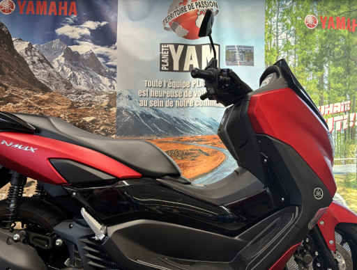 YAMAHA NMAX 125 
