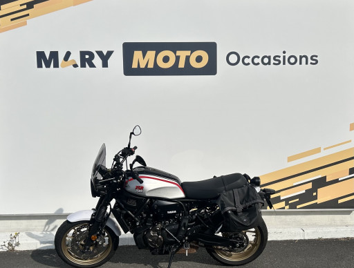 YAMAHA XSR 700 ABS