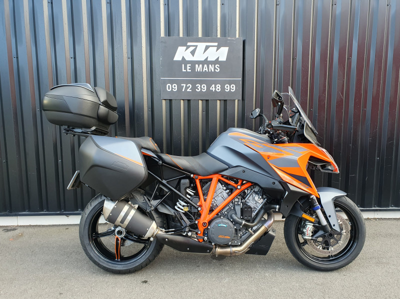 KTM 1290 SUPER DUKE GT