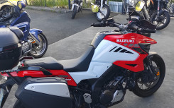 SUZUKI DL V-STROM 1050XT