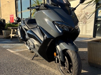 YAMAHA XP T-MAX 560 TECH MAX