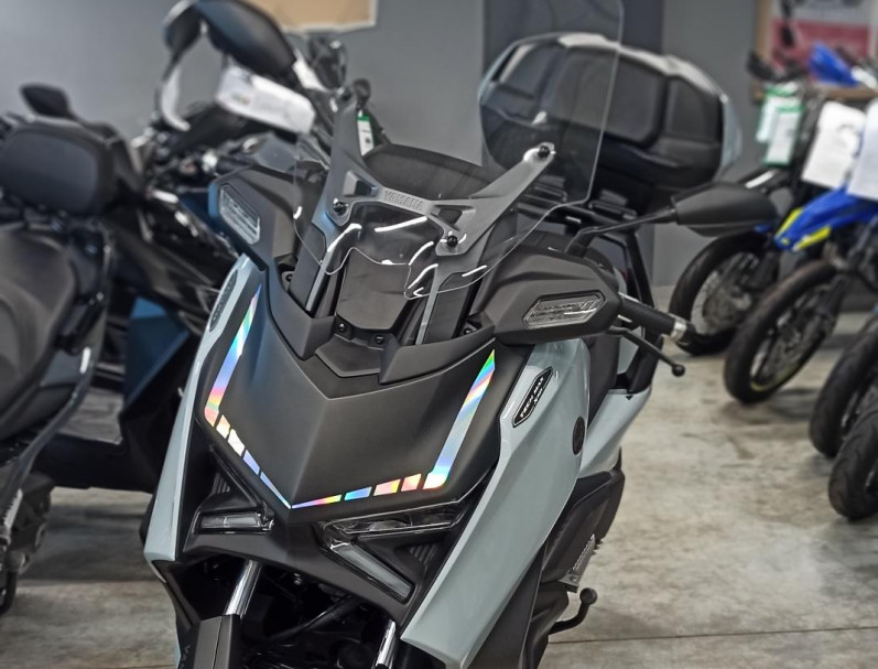 YAMAHA XMAX 300 Tech Max