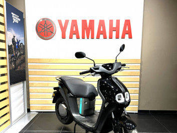 YAMAHA NEO