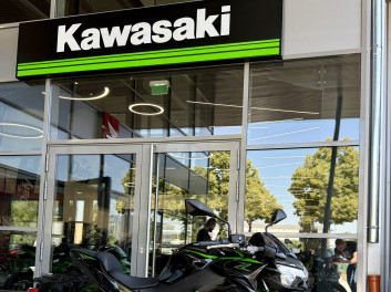 KAWASAKI Z650 