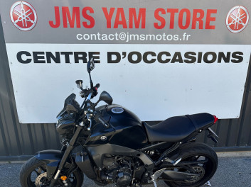 YAMAHA MT-09