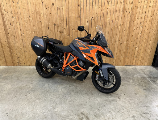 KTM 1290 SUPERDUKE GT