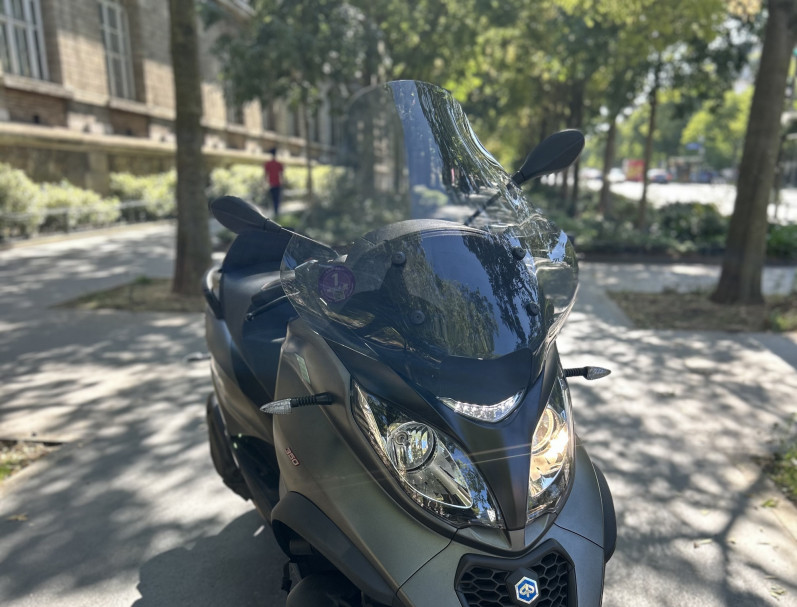 PIAGGIO MP3 350 LT GRIS ABS/ASR 15000KM LIVRAISON DANS TOUTE LA FRANCE 