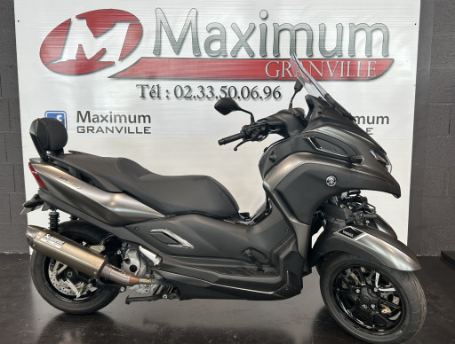 YAMAHA TRICITY 300