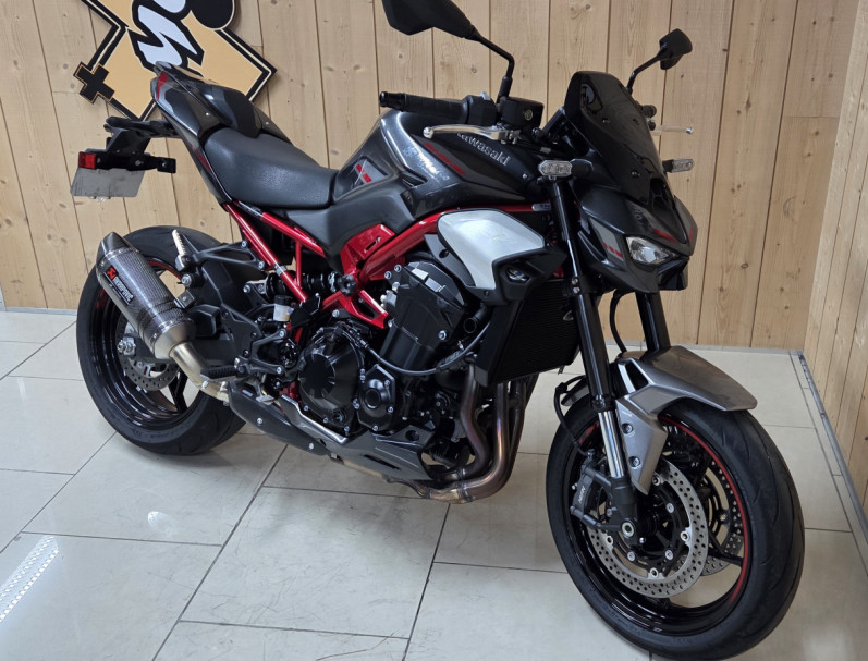 KAWASAKI Z 900 2025 PACK PERFORMANCE