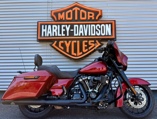 HARLEY-DAVIDSON TOURING STREET GLIDE 1745 SPECIAL